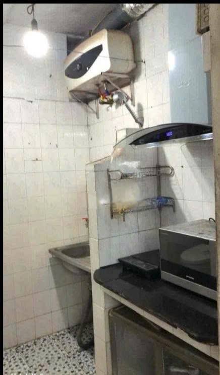 Cho thuê nhà Phố Thanh Nhàn, 26m2 x 2.5 tầng, 2 ngủ, 2 vệ sinh, 7 Triệu - Ảnh 4